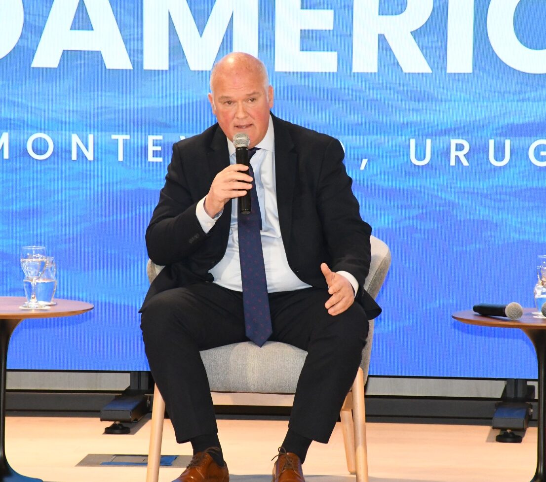 Juan José Olaizola en Foro Fluvial Sudamericano
