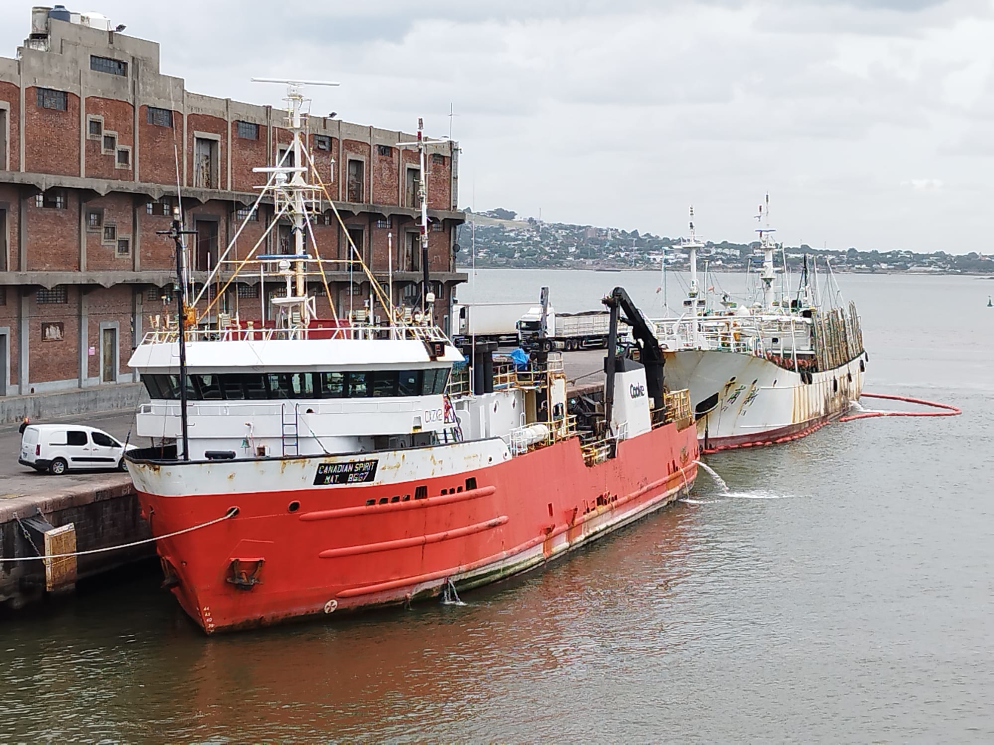 Barco de la flota de Cooke Uruguay