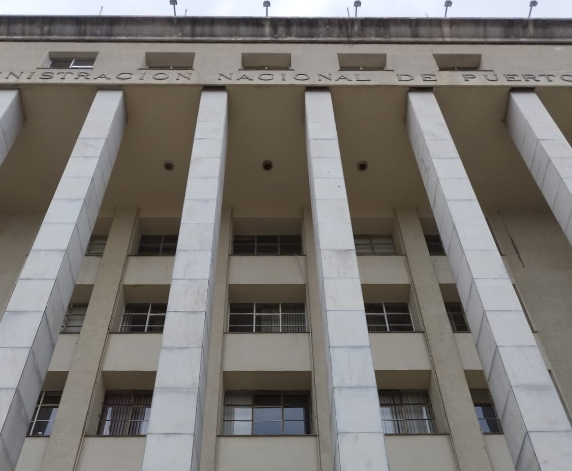 Fachada de sede de la ANP