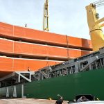 Nueva Palmira recibió 87 barcazas y 10 remolcadores para LHG Mining