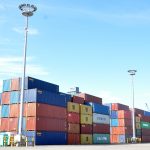 Exportaciones uruguayas cayeron 12% en abril pese al impulso de la celulosa
