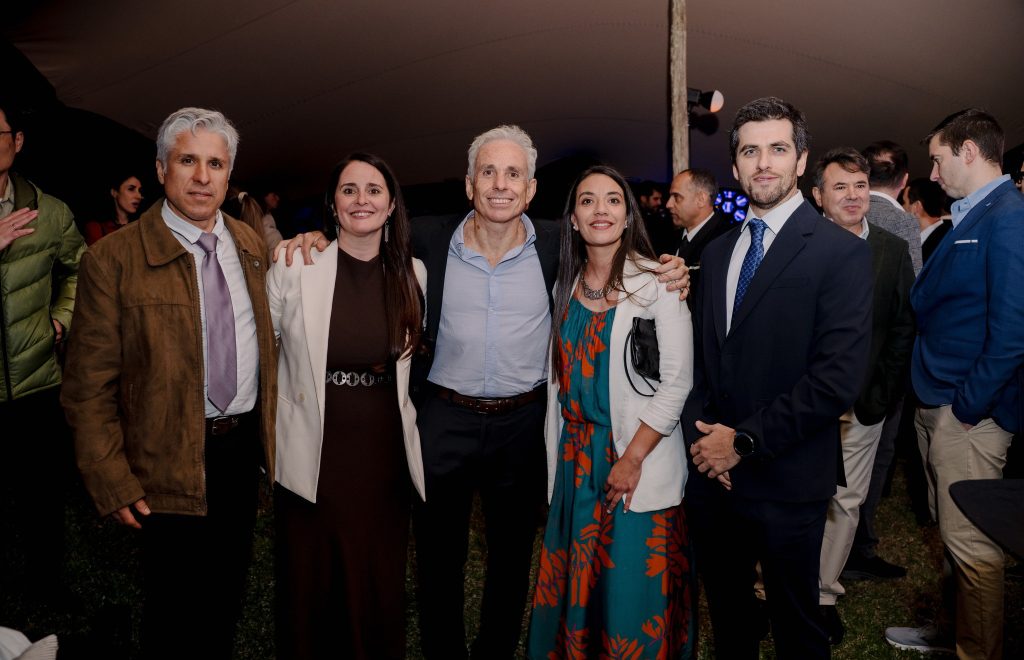Martín Pérez (Christophersen), Sofía Magallanes (Montecon), Daniel de León (Repremar), Verónica Nieves (Montecon) y Juan Pablo Castro (Montecon) | Foto: Montecon